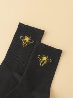 Mid-Calf Casual Socks With Bee Patterns - Image 3